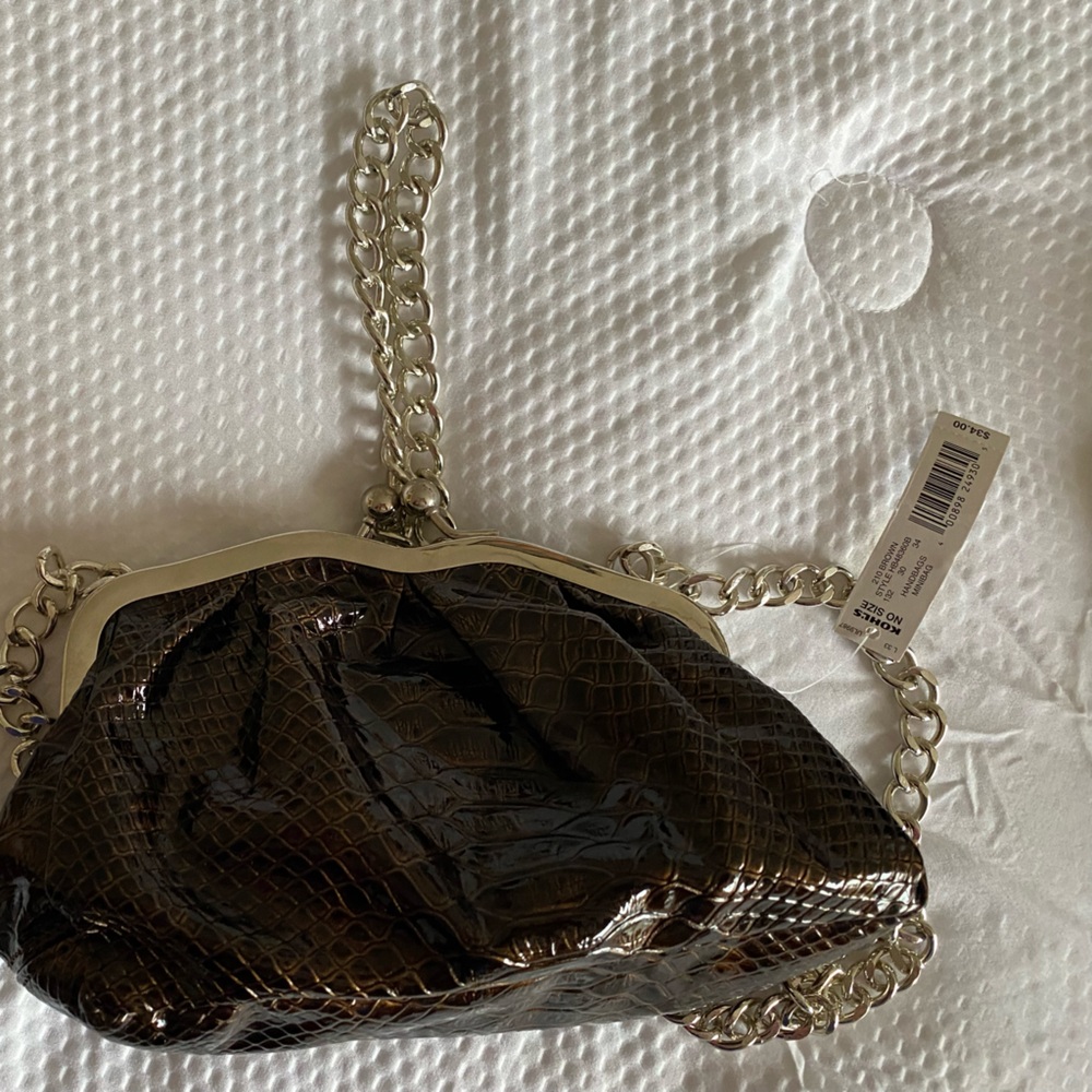 Bronze snakeskin small chain bag